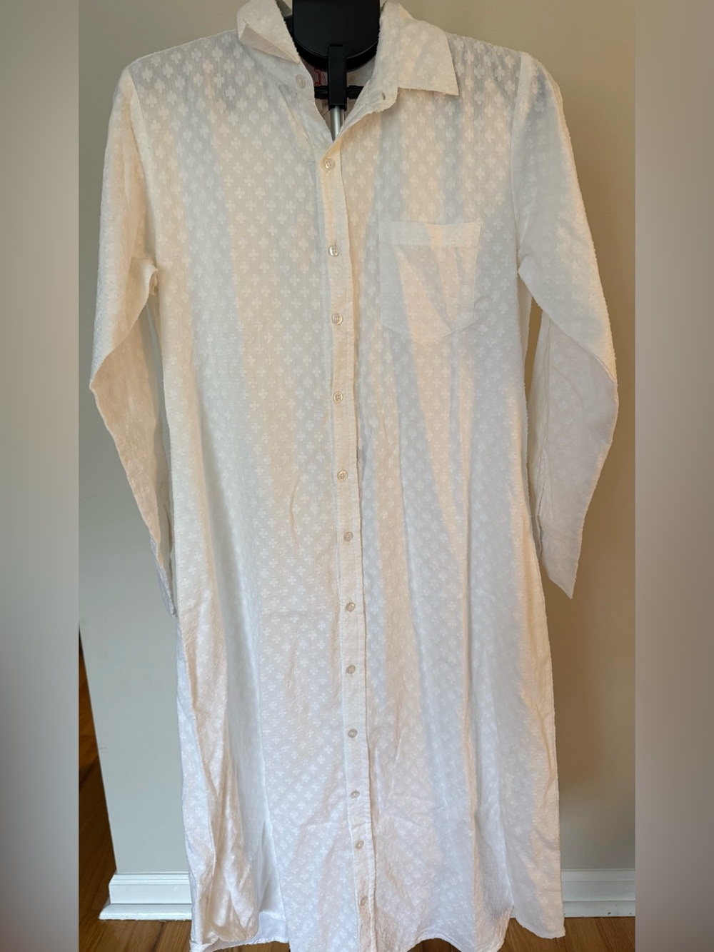 NWT Victoria Dunn sz med shirt dress
